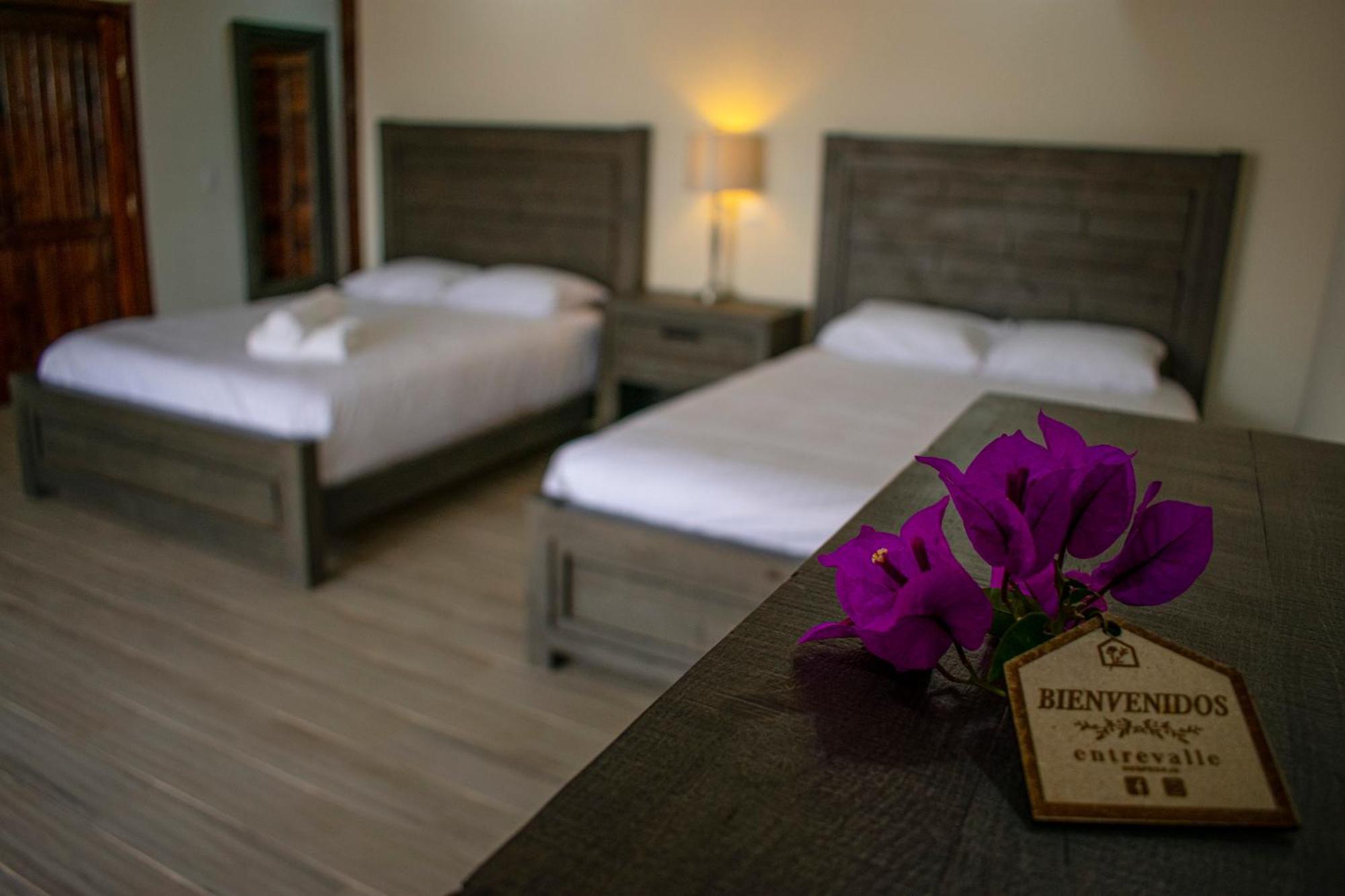 Entrevalle Hotel Boutique Valle de Guadalupe Quarto foto